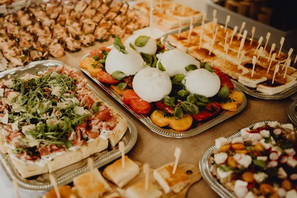 Repas dinatoire à Fay-Aux-Loges