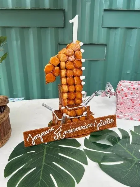 Croquembouche (15)