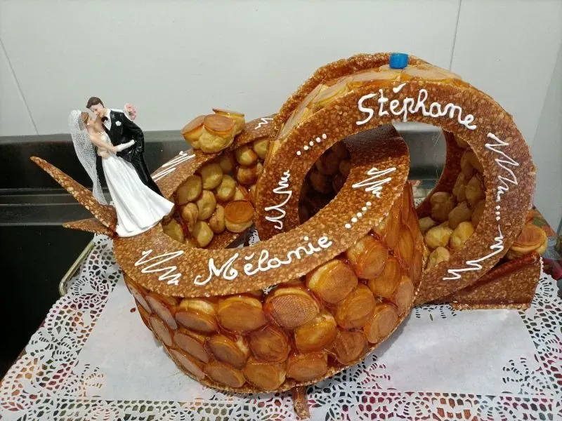 Croquembouche (18)